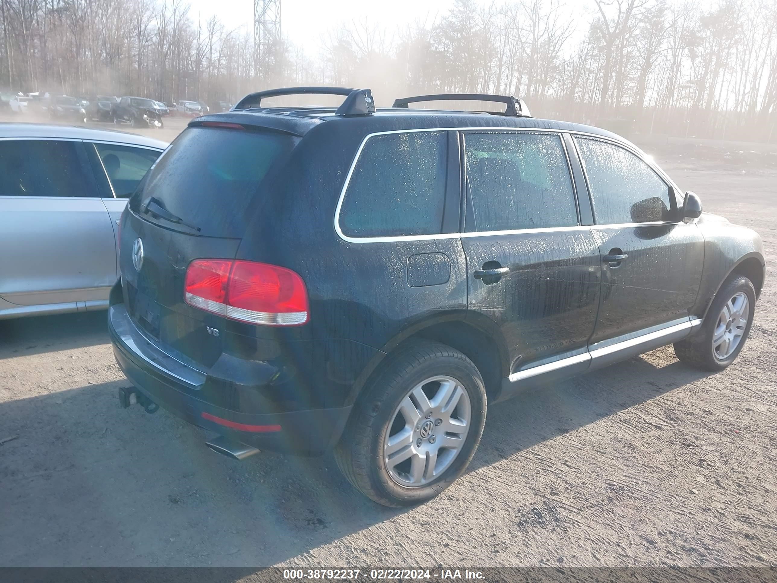 Photo 3 VIN: WVGZM77L55D062249 - VOLKSWAGEN TOUAREG 