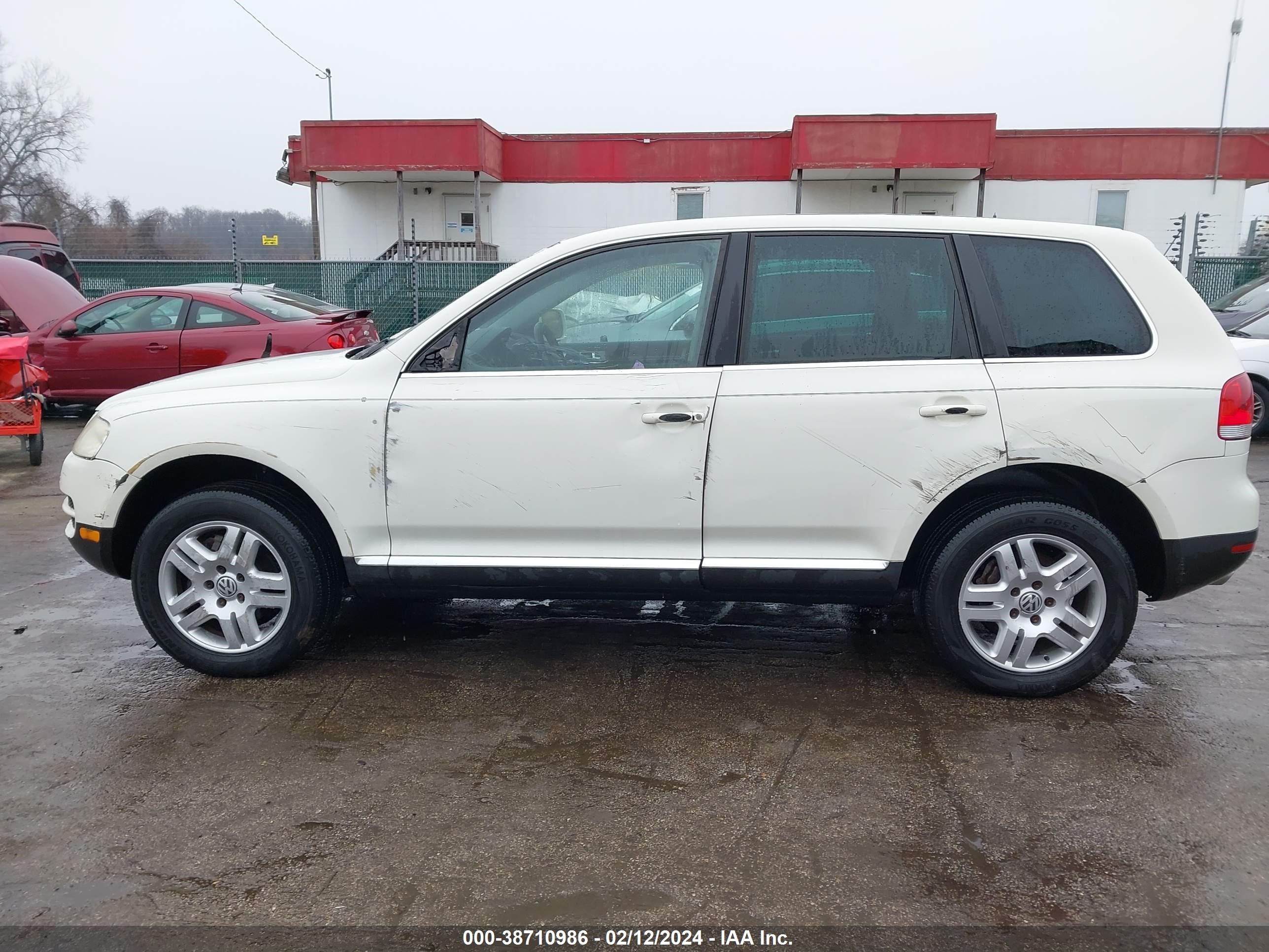 Photo 13 VIN: WVGZM77L55D072327 - VOLKSWAGEN TOUAREG 