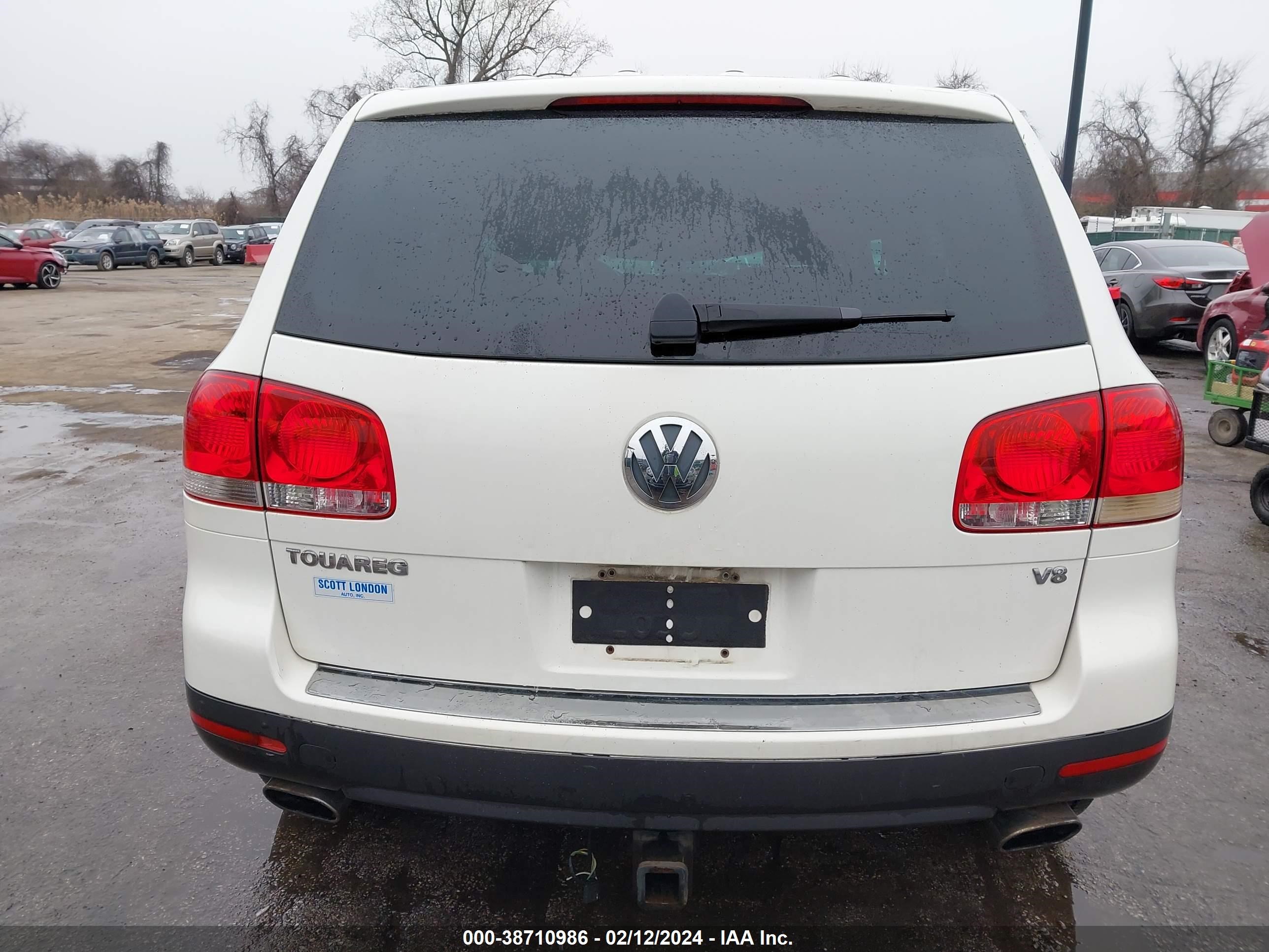 Photo 15 VIN: WVGZM77L55D072327 - VOLKSWAGEN TOUAREG 