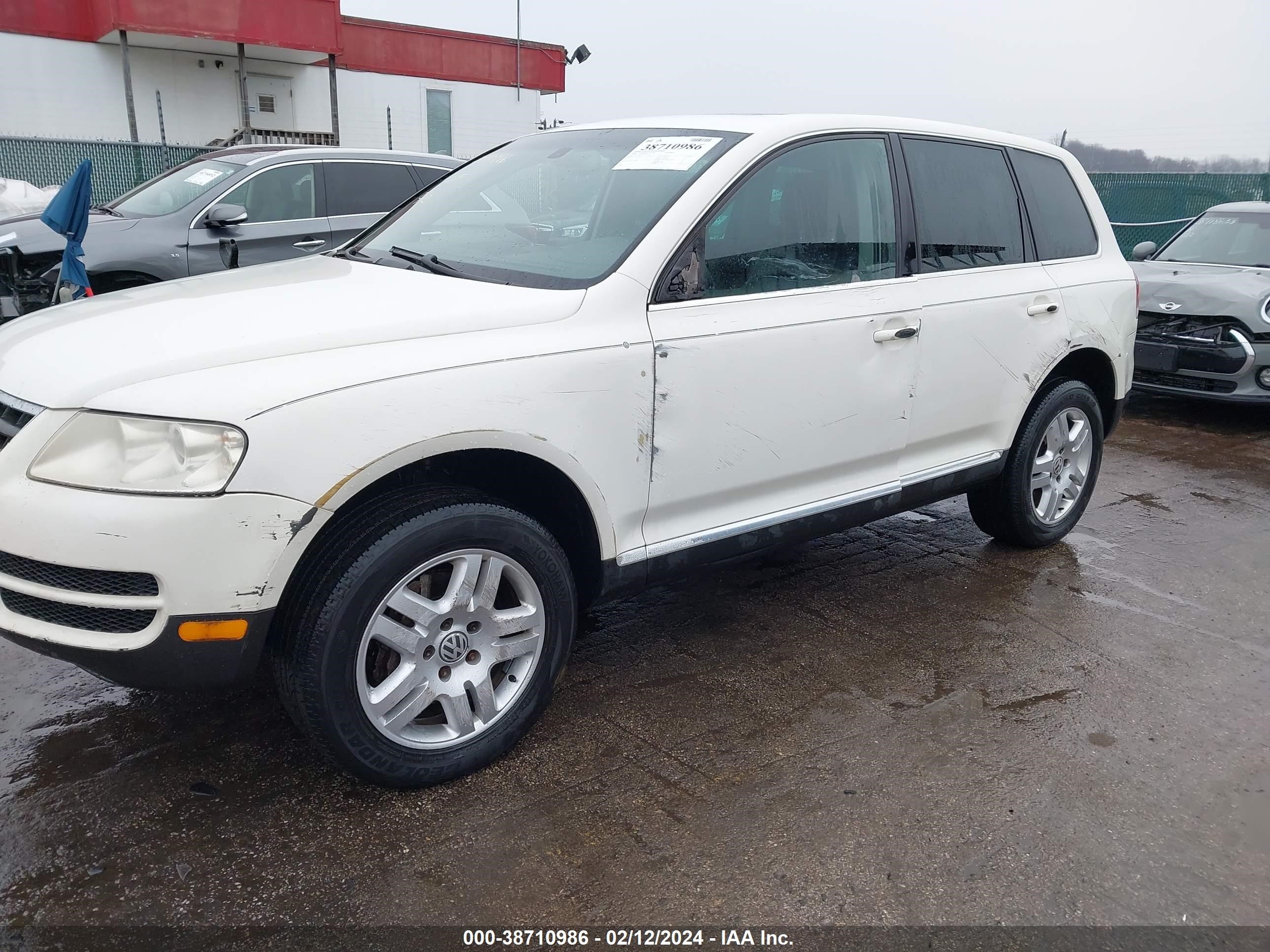 Photo 5 VIN: WVGZM77L55D072327 - VOLKSWAGEN TOUAREG 