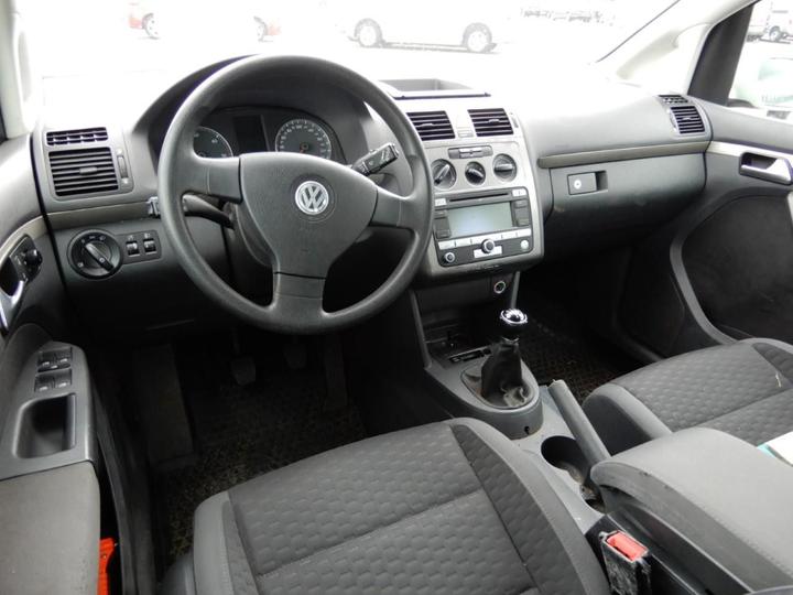 Photo 3 VIN: WVGZZZ1TZ8W099919 - VOLKSWAGEN TOURAN 