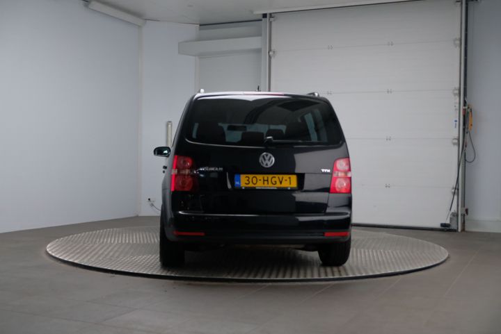 Photo 4 VIN: WVGZZZ1TZ9W068600 - VOLKSWAGEN TOURAN 