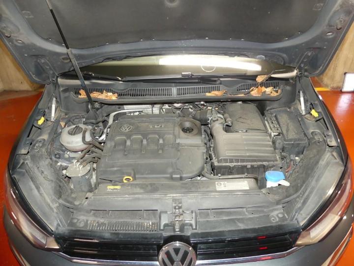 Photo 10 VIN: WVGZZZ1TZHW002727 - VOLKSWAGEN TOURAN 