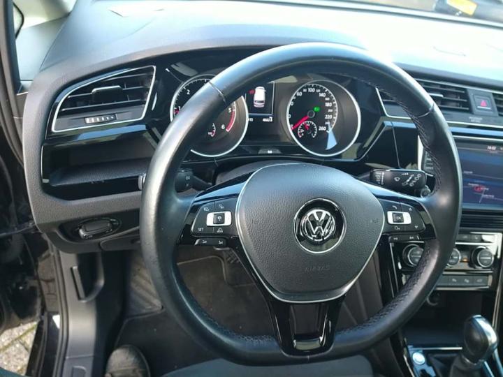 Photo 10 VIN: WVGZZZ1TZHW037910 - VOLKSWAGEN TOURAN 