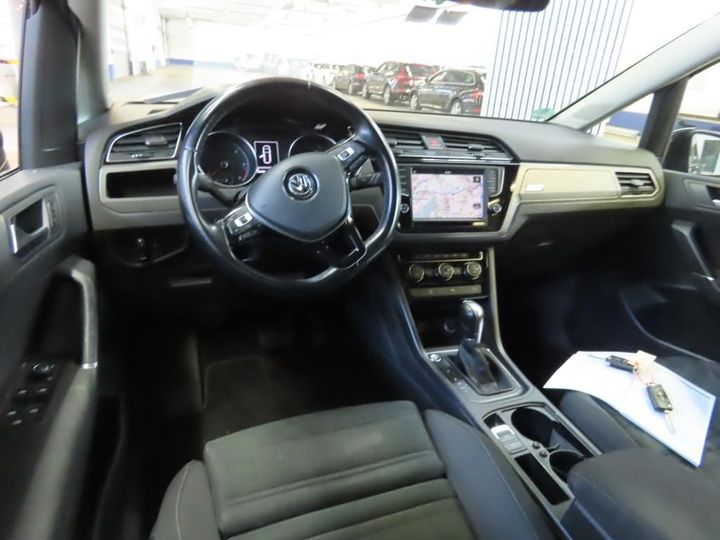 Photo 5 VIN: WVGZZZ1TZHW064901 - VOLKSWAGEN TOURAN 