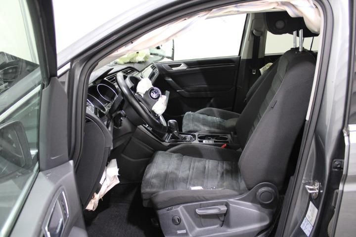 Photo 8 VIN: WVGZZZ1TZHW090859 - VOLKSWAGEN TOURAN MPV 