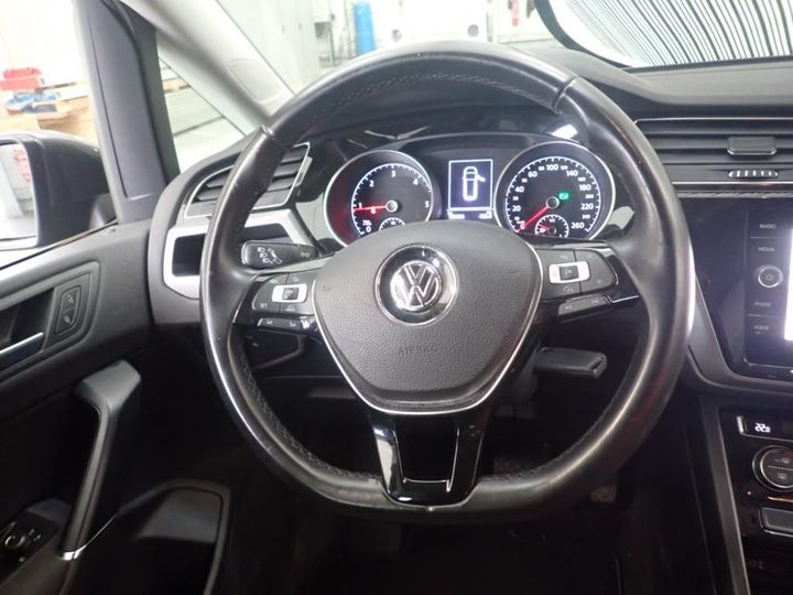 Photo 9 VIN: WVGZZZ1TZJW032137 - VOLKSWAGEN TOURAN 