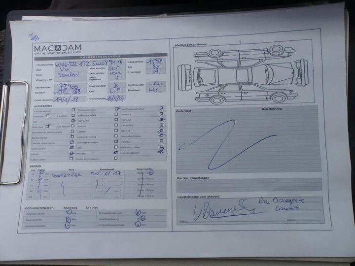 Photo 27 VIN: WVGZZZ1TZJW049116 - VW TOURAN 