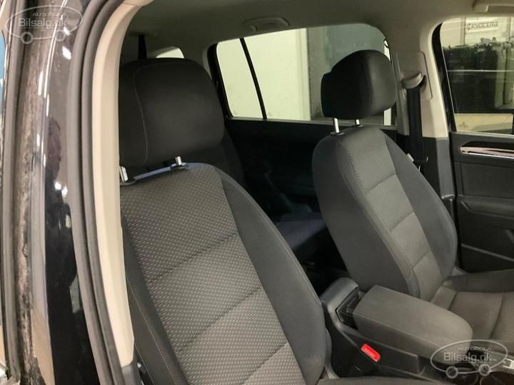 Photo 4 VIN: WVGZZZ1TZJW051733 - VOLKSWAGEN TOURAN MPV 