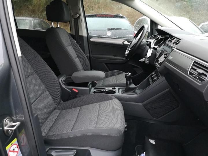 Photo 3 VIN: WVGZZZ1TZJW055115 - VOLKSWAGEN TOURAN 