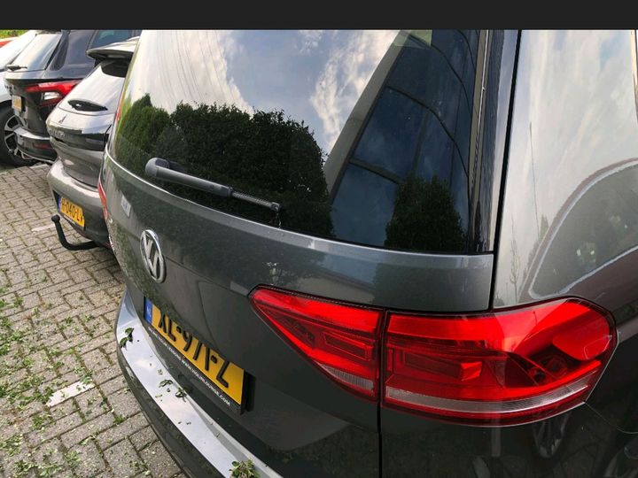 Photo 3 VIN: WVGZZZ1TZJW077036 - VOLKSWAGEN TOURAN 