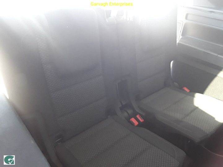 Photo 5 VIN: WVGZZZ1TZJW083718 - VOLKSWAGEN TOURAN 