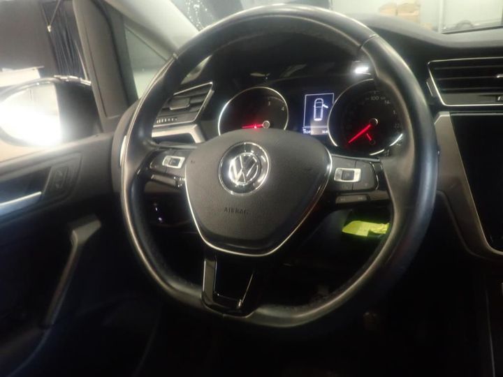 Photo 9 VIN: WVGZZZ1TZJW091051 - VOLKSWAGEN TOURAN 