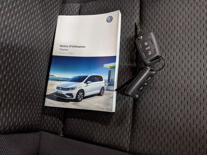 Photo 8 VIN: WVGZZZ1TZJW101833 - VOLKSWAGEN TOURAN 