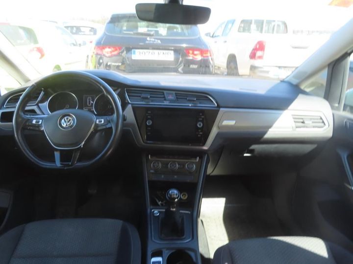 Photo 15 VIN: WVGZZZ1TZJW102493 - VOLKSWAGEN TOURAN 