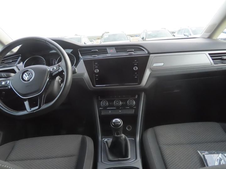 Photo 15 VIN: WVGZZZ1TZJW114543 - VOLKSWAGEN TOURAN 