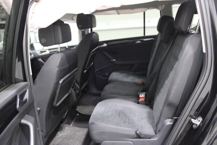 Photo 9 VIN: WVGZZZ1TZKW995153 - VOLKSWAGEN TOURAN MPV 