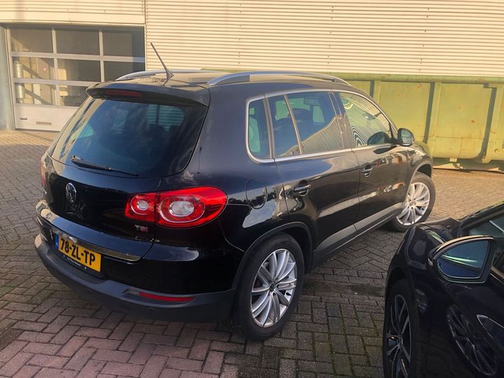 Photo 3 VIN: WVGZZZ5NZ8W037297 - VOLKSWAGEN TIGUAN 