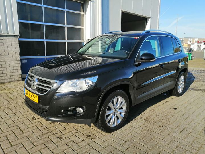 Photo 1 VIN: WVGZZZ5NZAW521564 - VOLKSWAGEN TIGUAN 