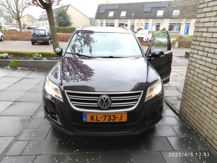 Photo 4 VIN: WVGZZZ5NZBW055674 - VOLKSWAGEN TIGUAN 