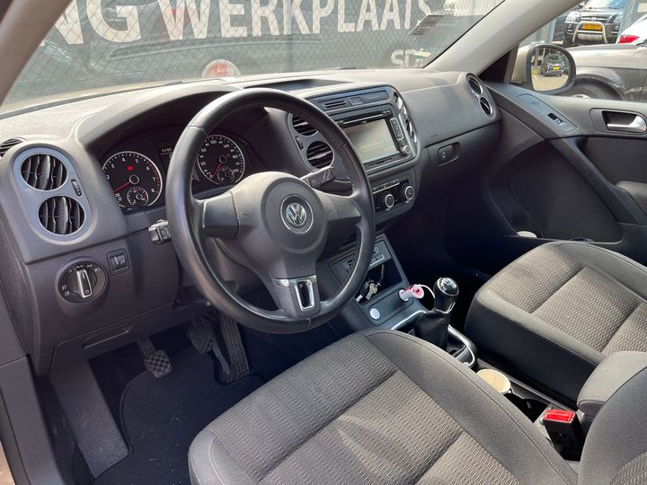 Photo 9 VIN: WVGZZZ5NZCW098283 - VOLKSWAGEN TIGUAN 