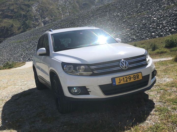 Photo 4 VIN: WVGZZZ5NZCW541812 - VOLKSWAGEN TIGUAN 