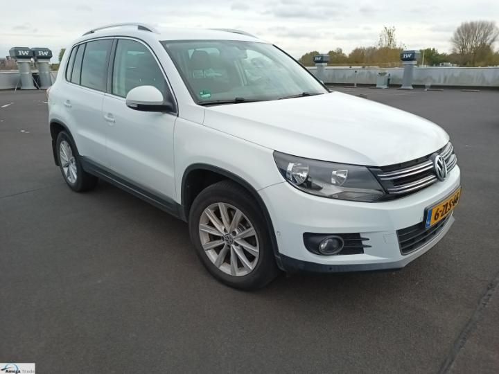 Photo 3 VIN: WVGZZZ5NZEW581521 - VOLKSWAGEN TIGUAN 