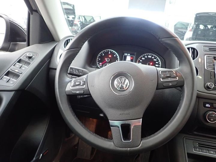 Photo 10 VIN: WVGZZZ5NZGW031763 - VOLKSWAGEN TIGUAN 