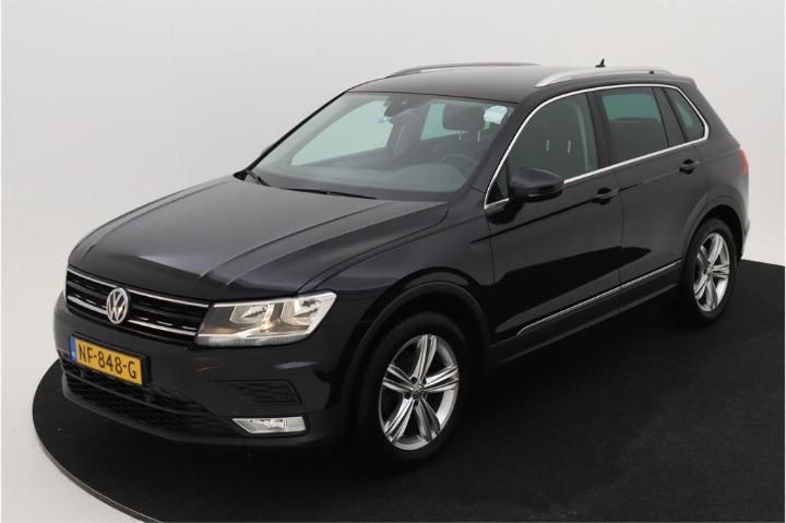 Photo 1 VIN: WVGZZZ5NZHW301866 - VOLKSWAGEN TIGUAN 