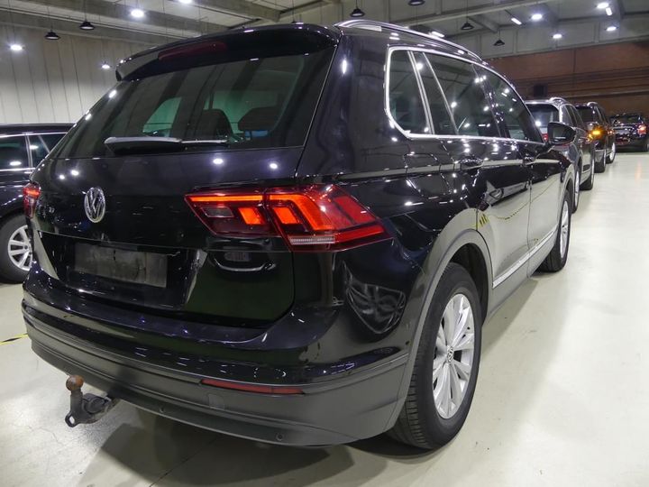 Photo 2 VIN: WVGZZZ5NZHW319720 - VOLKSWAGEN TIGUAN 