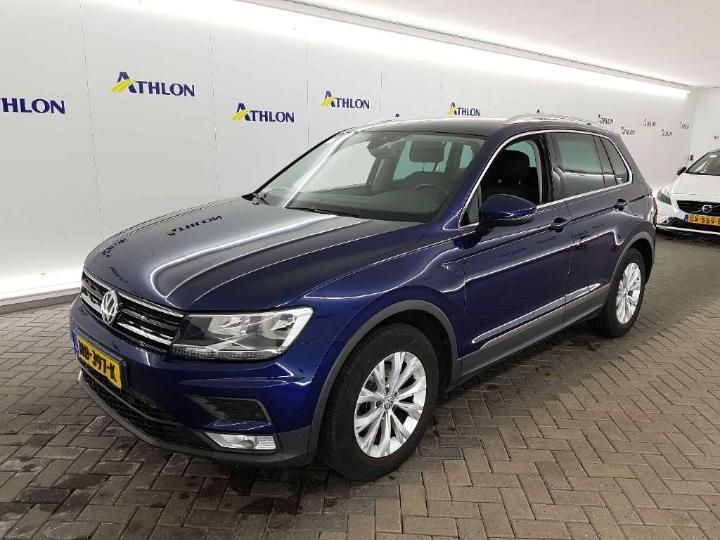 Photo 1 VIN: WVGZZZ5NZHW345634 - VOLKSWAGEN TIGUAN 