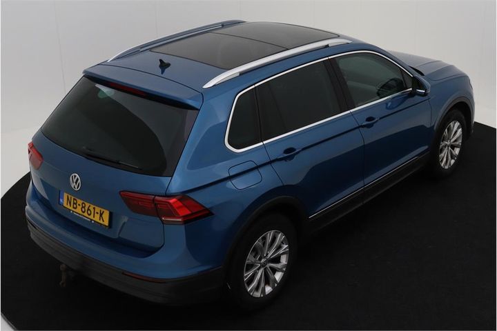 Photo 3 VIN: WVGZZZ5NZHW369562 - VOLKSWAGEN TIGUAN 