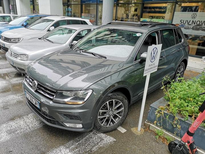 Photo 1 VIN: WVGZZZ5NZHW388206 - VOLKSWAGEN TIGUAN 