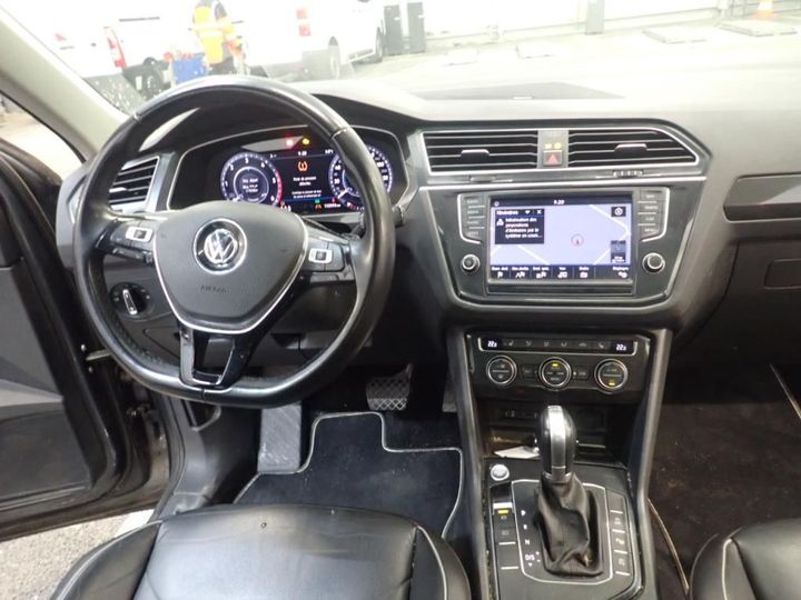 Photo 6 VIN: WVGZZZ5NZHW393594 - VOLKSWAGEN TIGUAN 