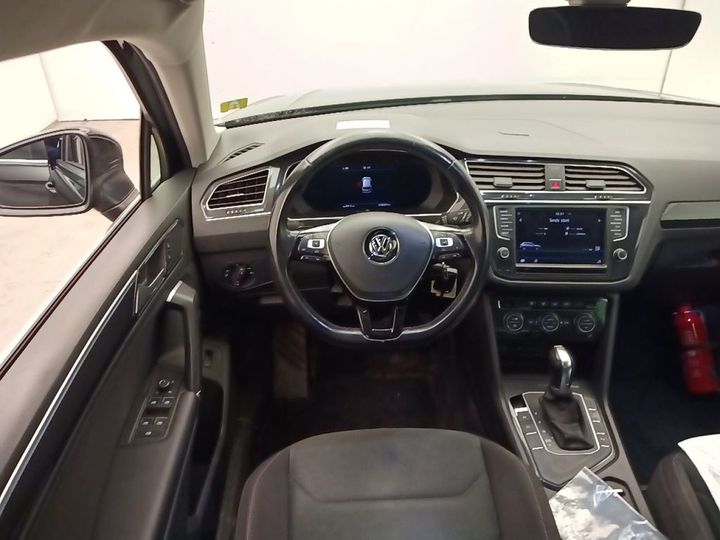 Photo 9 VIN: WVGZZZ5NZHW394184 - VOLKSWAGEN TIGUAN &#3916 