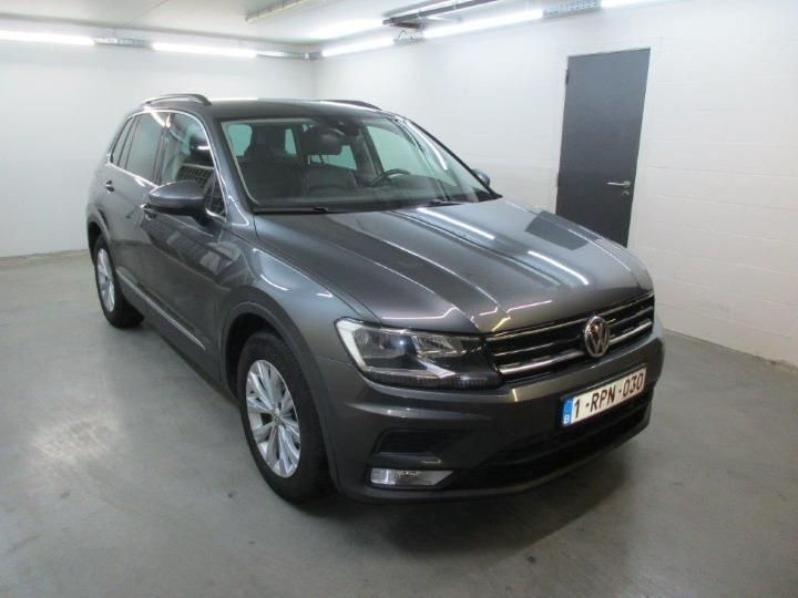 Photo 9 VIN: WVGZZZ5NZHW395342 - VOLKSWAGEN TIGUAN SUV 