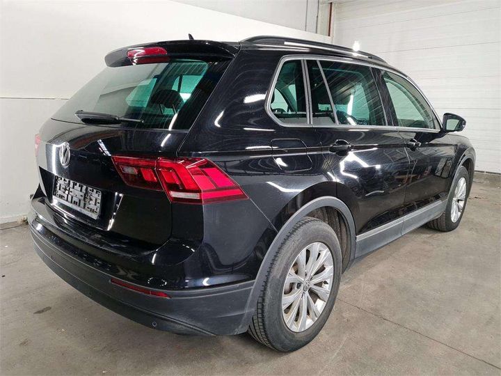 Photo 2 VIN: WVGZZZ5NZHW399424 - VOLKSWAGEN TIGUAN 