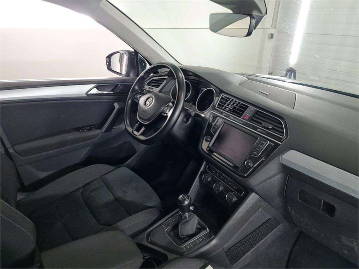 Photo 4 VIN: WVGZZZ5NZHW399424 - VOLKSWAGEN TIGUAN 