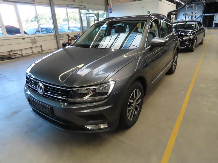 Photo 1 VIN: WVGZZZ5NZHW402294 - VOLKSWAGEN TIGUAN 