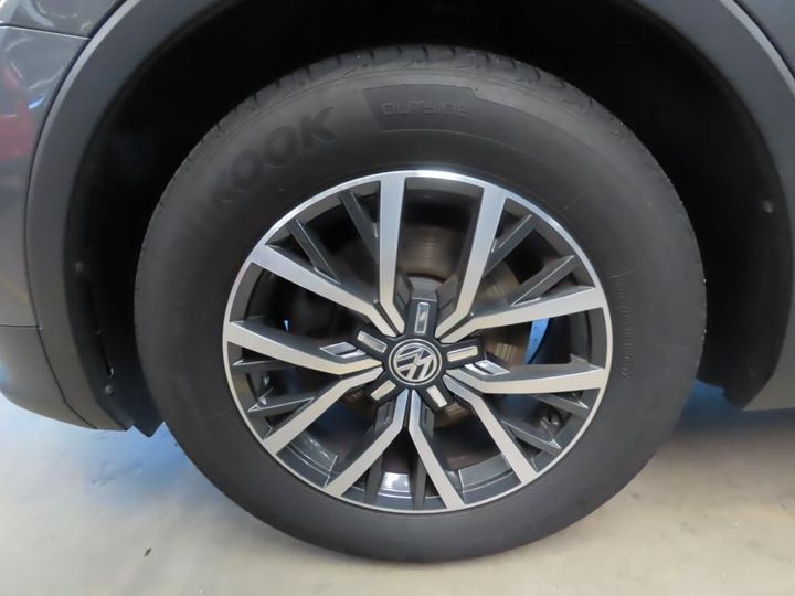 Photo 2 VIN: WVGZZZ5NZHW402294 - VOLKSWAGEN TIGUAN 