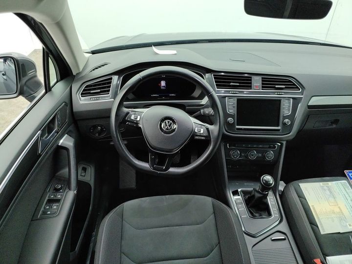 Photo 9 VIN: WVGZZZ5NZHW404843 - VOLKSWAGEN TIGUAN &#3916 