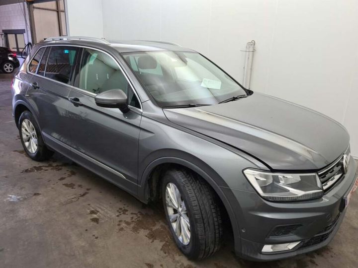 Photo 37 VIN: WVGZZZ5NZHW405004 - VOLKSWAGEN TIGUAN 