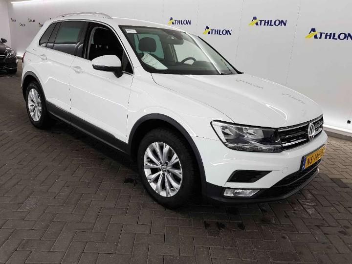 Photo 2 VIN: WVGZZZ5NZHW413246 - VOLKSWAGEN TIGUAN 