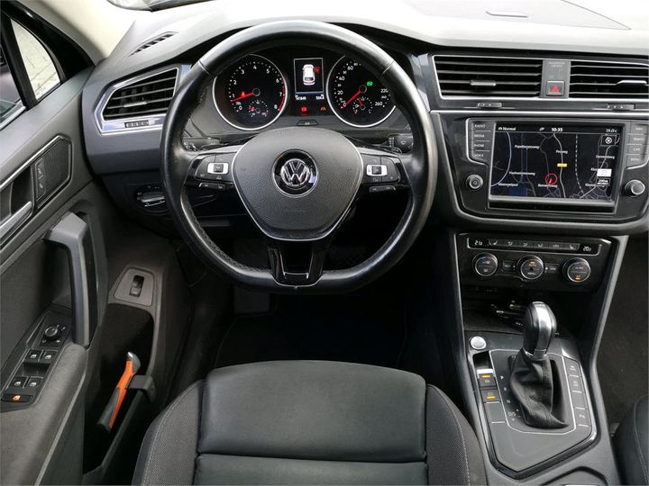 Photo 6 VIN: WVGZZZ5NZHW413453 - VOLKSWAGEN TIGUAN 