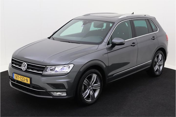 Photo 1 VIN: WVGZZZ5NZHW423842 - VOLKSWAGEN TIGUAN 