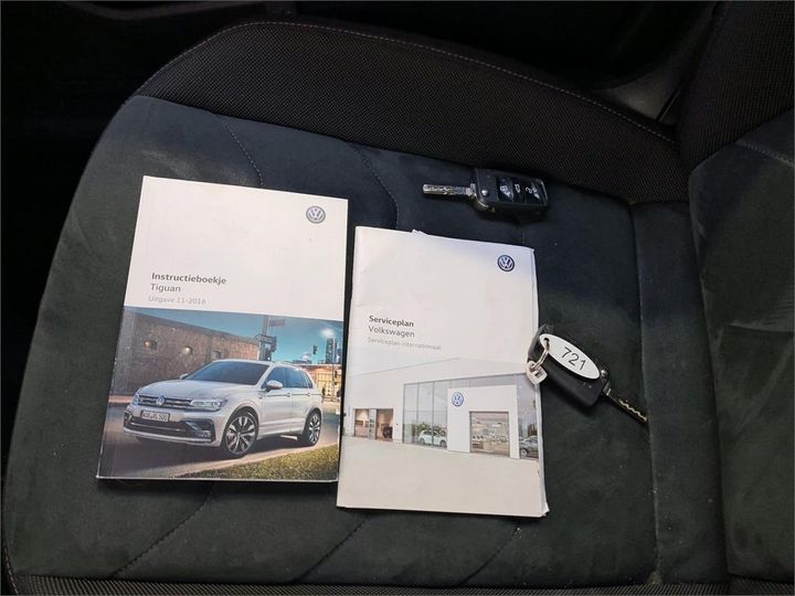 Photo 9 VIN: WVGZZZ5NZHW423858 - VOLKSWAGEN TIGUAN 