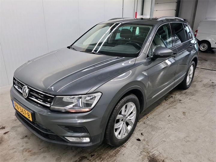 Photo 1 VIN: WVGZZZ5NZHW426130 - VOLKSWAGEN TIGUAN 