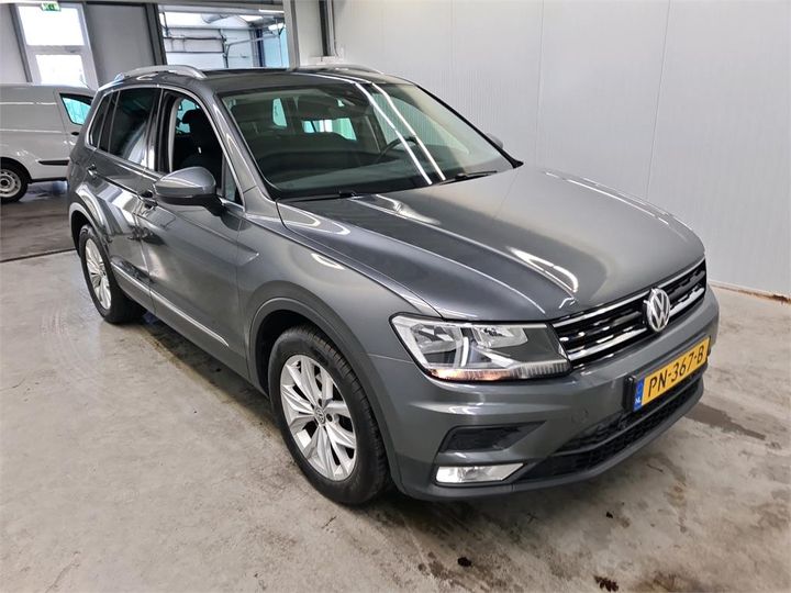 Photo 2 VIN: WVGZZZ5NZHW426130 - VOLKSWAGEN TIGUAN 