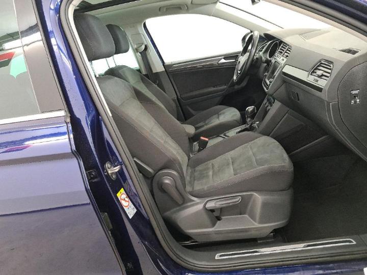 Photo 5 VIN: WVGZZZ5NZHW430707 - VOLKSWAGEN TIGUAN 2.0 TDI 150PK 