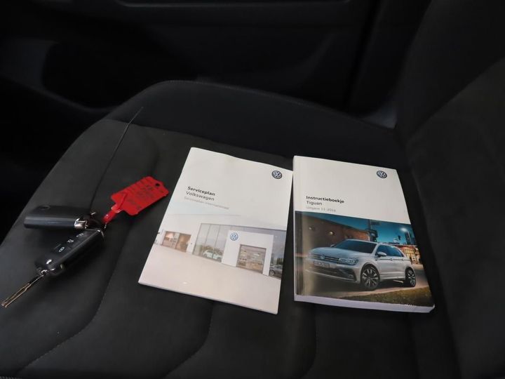 Photo 10 VIN: WVGZZZ5NZHW432058 - VOLKSWAGEN TIGUAN 